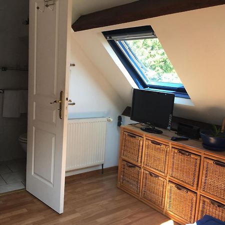 La Penate Bed & Breakfast Pluduno Bagian luar foto